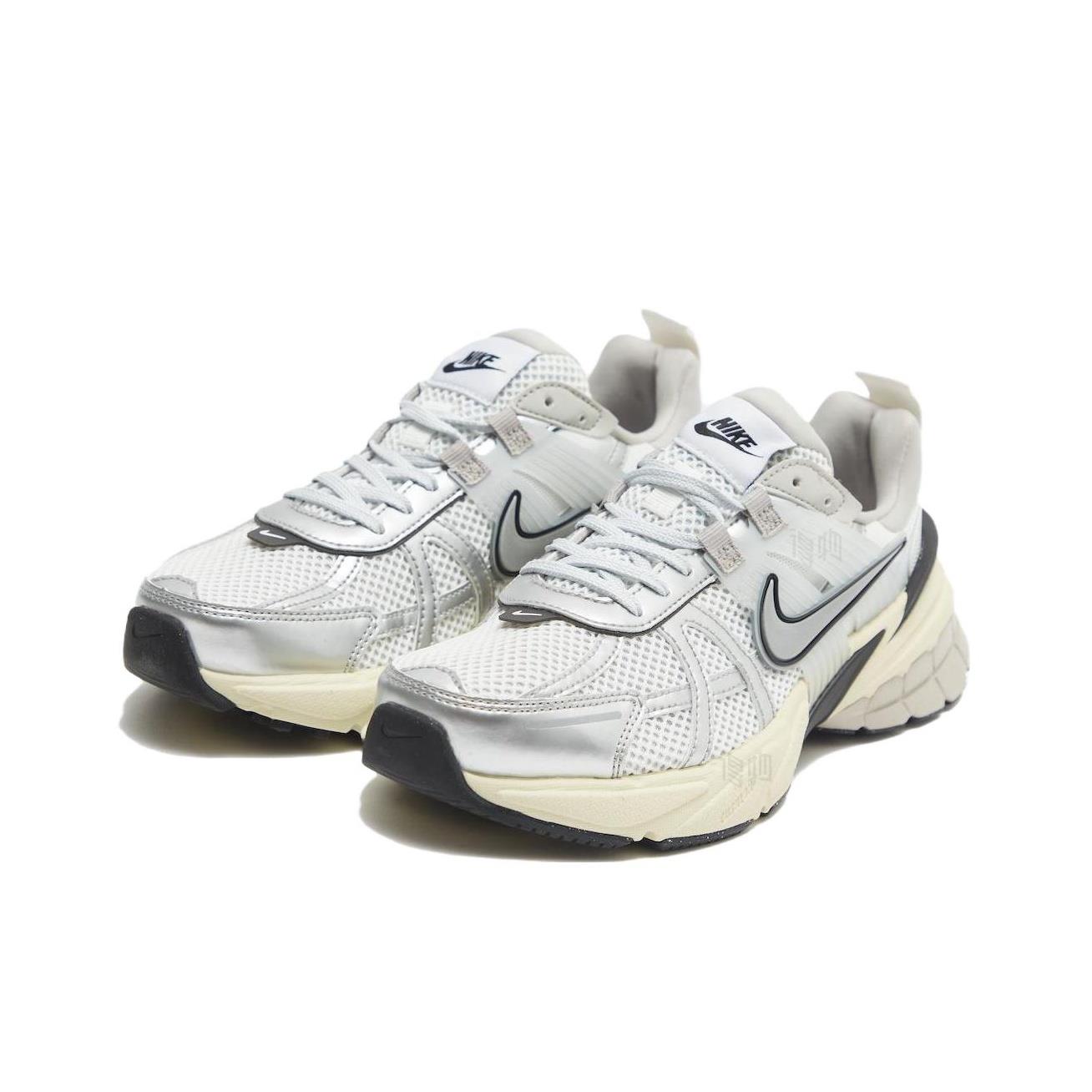 Women Shoes Running Nike - Chaussures de course Nike V2K Run,